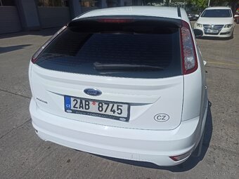 Ford Focus 1.6 - 16V 2011 - 5