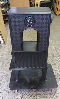 Litinová kamna Jotul F 606 černý lak - 5