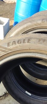 Prodam letní pneu Good Year 225/55 r17 runflat - 5