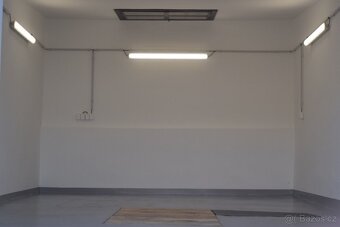 Garáž Mělník 25m2 - 5