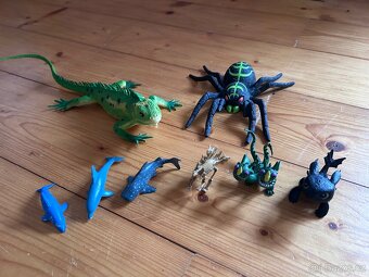 Figurky dinosaurů a dalších zvířat - 5