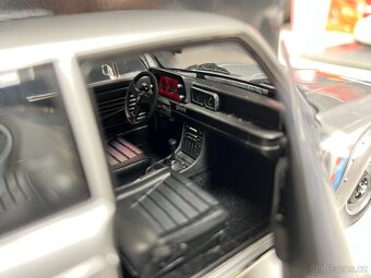 BMW 2002 Turbo 1:18 Kyosho - 5