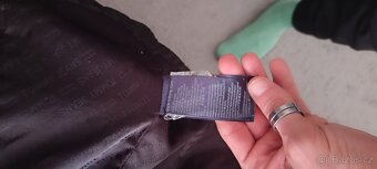 kabát ČERNÝ péřový "Tommy Jeans", v. L - 5