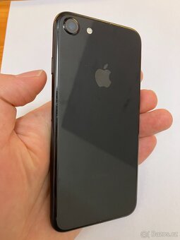 iPhone 7, 256GB + bezdratove mikrofony a obal - 5