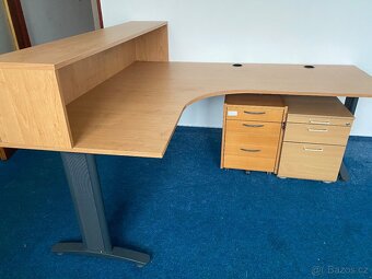 Kancelářský nábytek - 5
