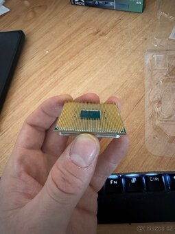 AMD Ryzen 7 2700X - 5