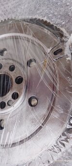 LUK dvouhmotový setrvačník BMW - 5