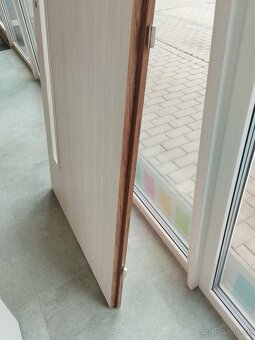 prodám interiérové dveře Boulit - 5