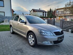 Škoda Octavia combi 1.2Tsi 77kw,xenony,výbava Family - 5