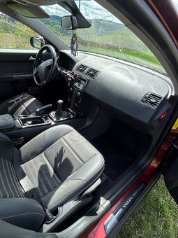 Volvo v50 2.0 100kw - 5