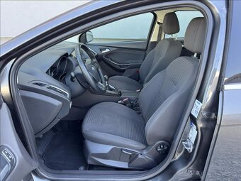 Ford Focus 1,5 TDCi Titanium 1.maj ČR - 5