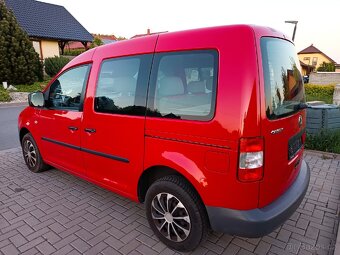 Volkswagen Caddy combi life 1.4 benzín 59kW - 5