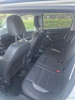 Peugeot 2008 - 5