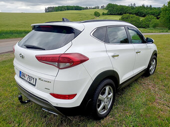 Hyundai Tucson 2.0 CRDi, 4x4, automat - 5