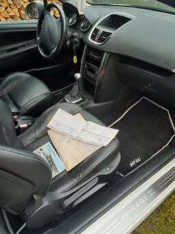 Peugeot 207 cc - 5