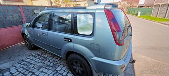 Nissan x trail t30 2.2 84kw - 5