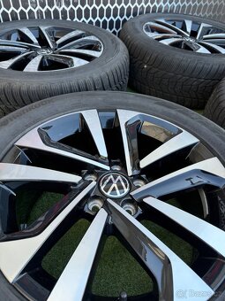 Volkswagen Tiguan II - TOP ZIMNÍ SADA 235/55 R17 ORIGINÁL - 5