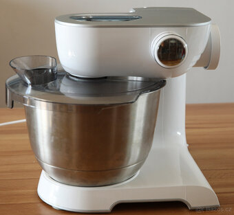 Kuchyňský robot Bosch MUM 54251 - 5