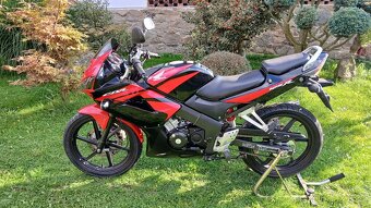 Honda CBR 125r - 5