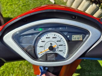 Honda Innova 125, řidičák na auto, STK 5/28, nová v ČR - 5