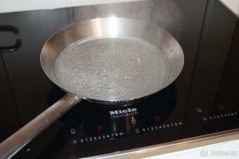Miele indukční varná deska KM6366 šíře 80cm - 5