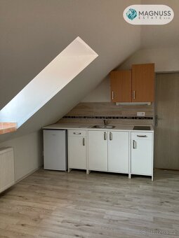 Pronájem bytu 2 + kk 30 m² ulice Tvrdíkova - 5