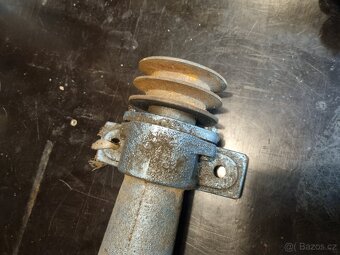 Hřídel k okružní pile - 5