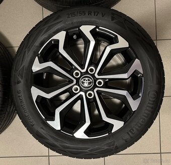 Originál elektrony ® Toyota 215/55R17 5x114,3 letné - 5