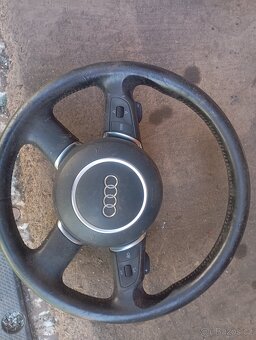 Audi A8 2004 - 5