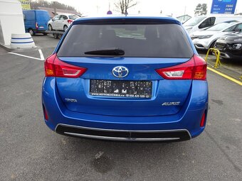 Toyota Auris 1,3 VVTI 100 - 5