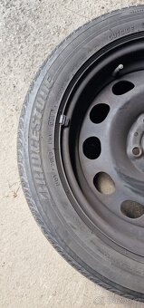 Kola 4ks za 500 Kč na BMW 116 195/55 R16 - 5