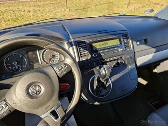 VW Multivan T5.1 - 5