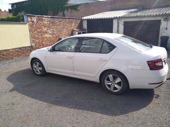 ŠKODA OCTAVIA III Liftback Facelift – 1.6 TDI 85 kW, bez AdB - 5