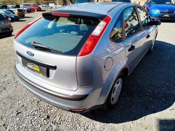 Ford Focus 1.6i 85kW, 137.864km, r.v. 7/2005 - 5