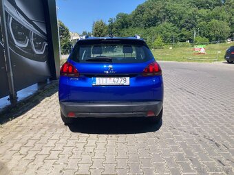 Peugeot 2008 1.2benzín 59kw, r.2019 - 5