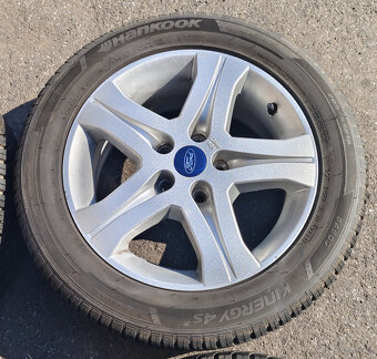 Použité Alu disky + celoroční pneu Ford 5x108 r16 - 5