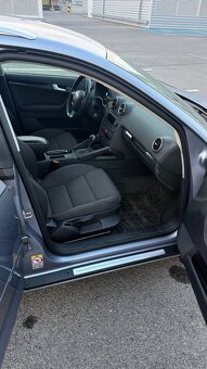 Audi A3 Sportback 2.0 TDI DSG - 5