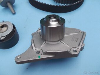 Rozvodová sada SKF s vodní pumpou - VKMC 06134-2 - 5