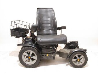 Elektrický terénni invalidni vozik Permobil X850 - 5