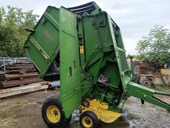 Lis na balíky John Deere 550 - 5