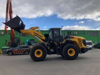LiuGong 877H demo - 5