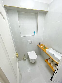 Exkluzivní byt 139 m² (4+KK) s moderním designem - 5