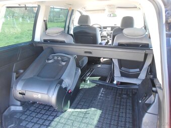 Peugeot 807 ACTIVE HDi 135 8místné - 5