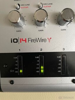 Alesis IO 14 - 5