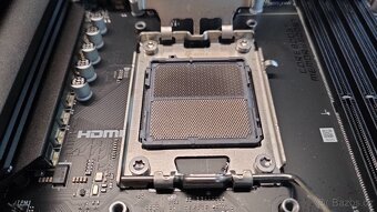 MSI MAG B650 TOMAHAWK WIFI - 5