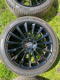 Prodám alu Carmani 5x120 r18 letní pneu 225/45/18 - 5