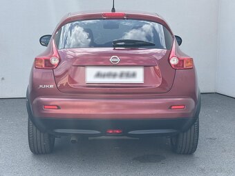 Nissan Juke 1.6 DIG-T , 140 kW benzín, 2012 - 5