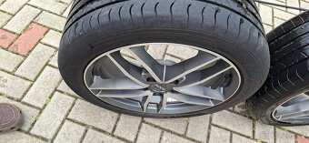 Alu kola 17 5x112 s pneu 225/45/17 - 5
