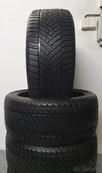 4x -- 225/40 R18 Zimní pneu Goodyear UltraGrip Performance + - 5