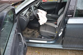 Škoda Rapid 1.6TDI 85kW xenon pedály autoškola - 5